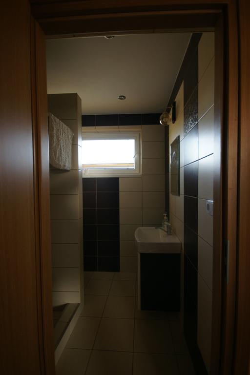 Apartment Vinny Dom Vinicky エクステリア 写真
